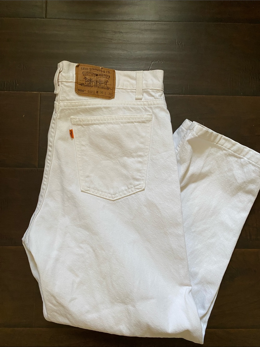 Vintage White Levi's 550 Jeans